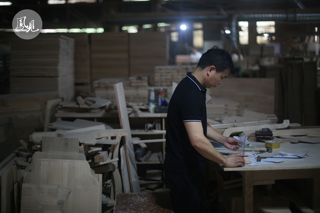 装潢木工学徒_南康家具产业发展历程_吉师傅木匠学徒经历