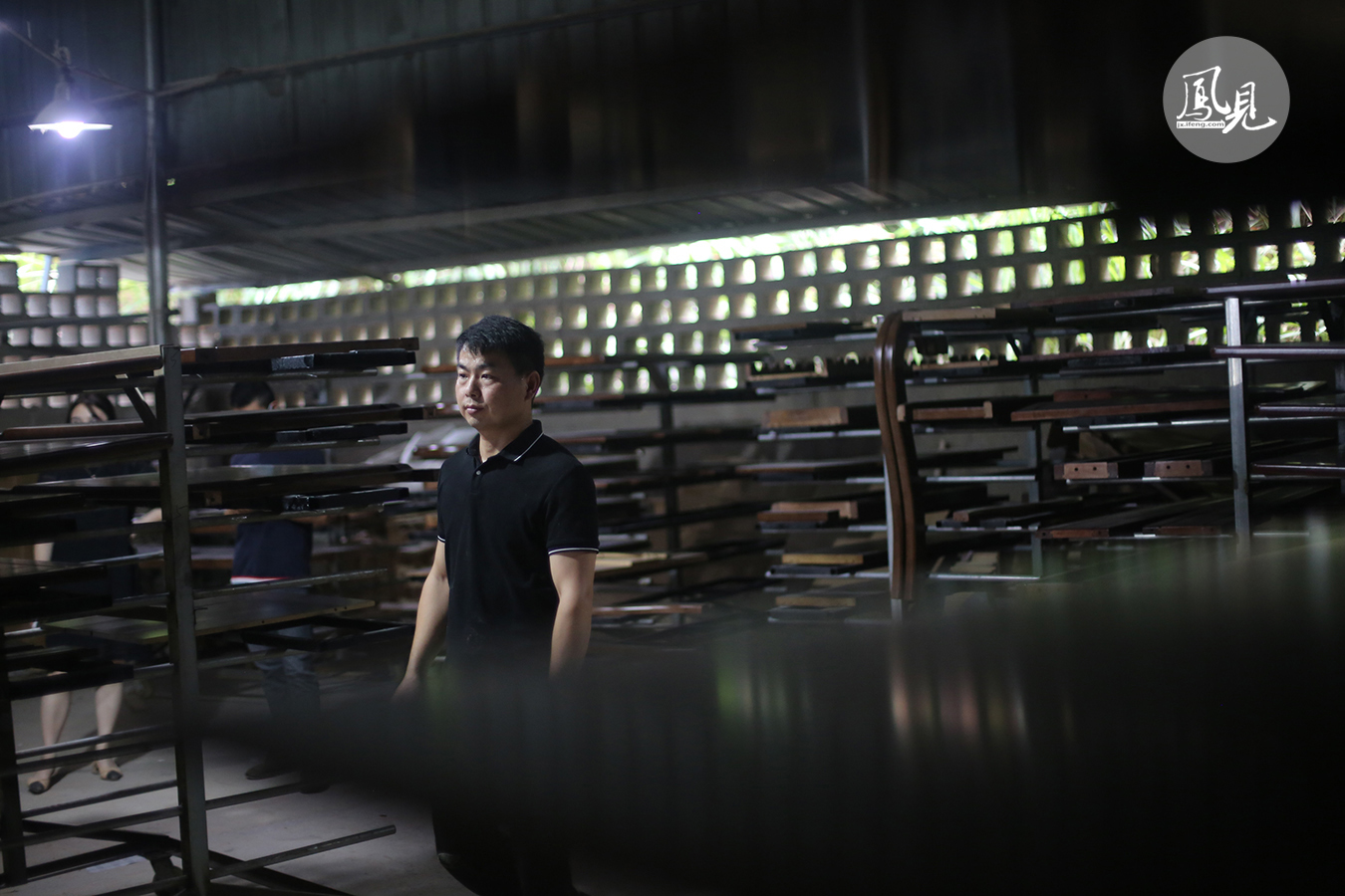 装潢木工学徒_吉师傅木匠学徒经历_南康家具产业发展历程