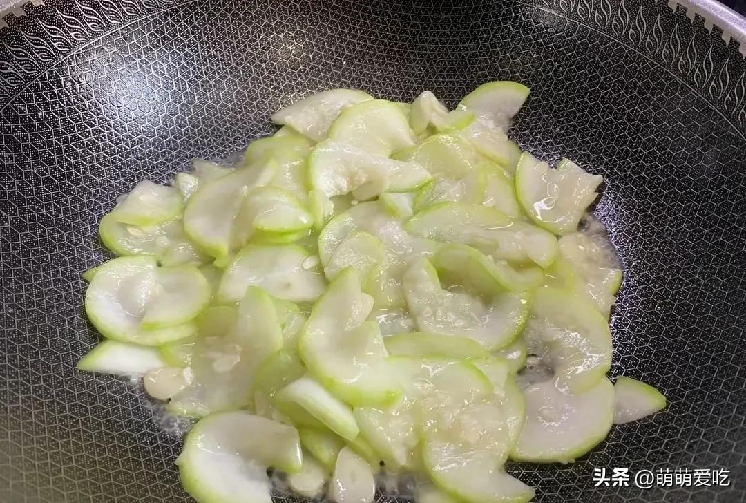 越吃越瘦家常菜_低脂刮油菜谱_吃什么炖菜可以减肥