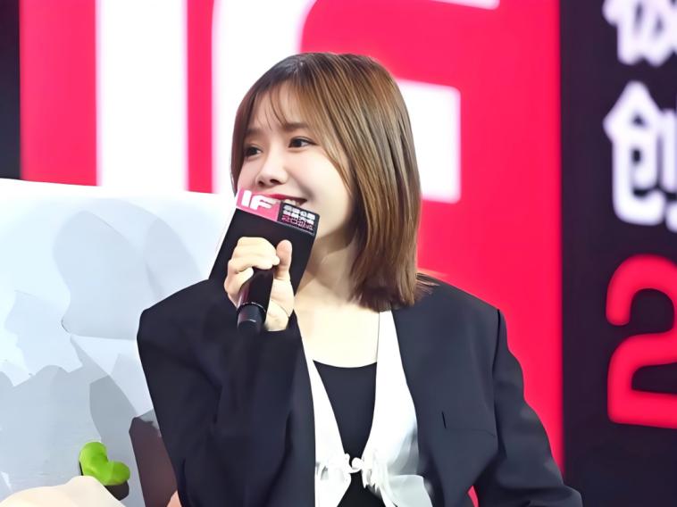 小红书成立“大商业板块”,或蓄力冲刺IPO(图2) 小红书一元零食_小红书商业化转型策略_小红书大商业板块重组