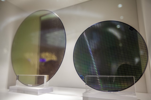 玻璃安装规范_玻璃类型用途_瓷砖浮雕可以贴玻璃吗