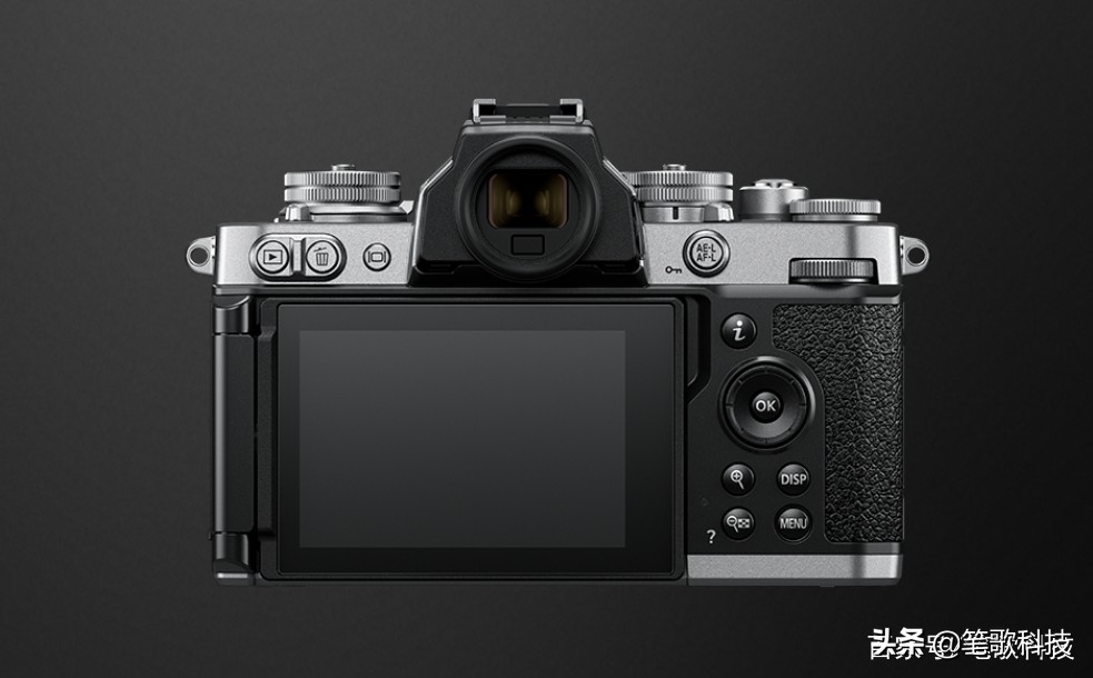 尼康Zfc微单数码相机,现代科技融合古典美学,专业影像一触即达(图6) 中国品牌数码相机_尼康Zfc微单数码相机配件厂商投怀送抱_尼康Zfc微单数码相机复古经典设计工艺