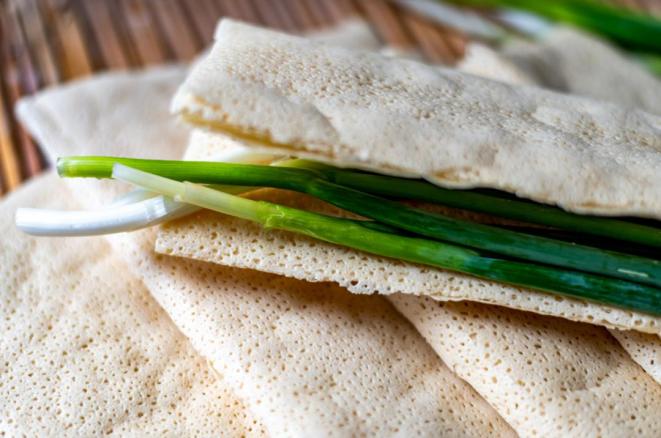 天津早餐才不只有煎饼馃子呢,还有嘎巴菜(图4) 天津锅巴菜制作方法_天津特色早点嘎巴菜_北京夜宵排行