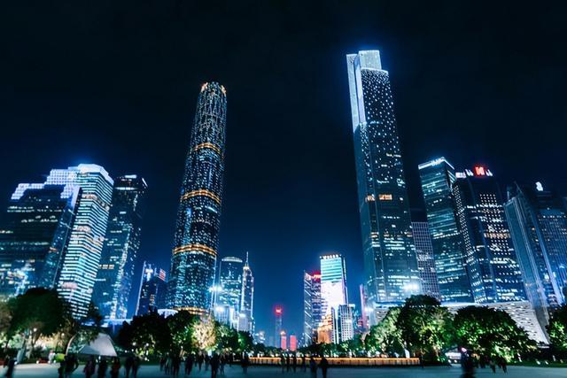 全国哪座城市最爱吃夜宵?北京第5,广州第3,第一名夜生活丰富(图5) 国内夜生活排名_夜生活最丰富的城市_北京夜宵排行