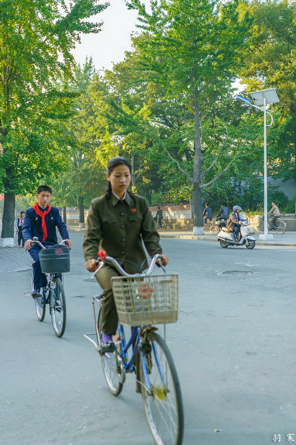 朝鲜民生状况分析_朝鲜人民的真实生活状况_朝鲜人民生活水平考察