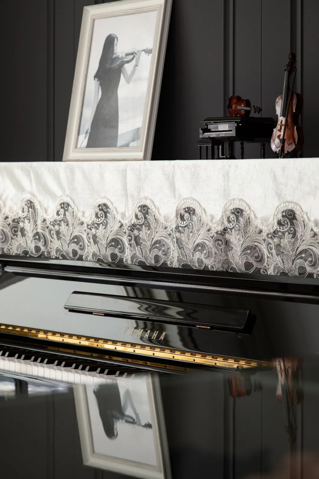 少儿舞蹈房装修效果图_现代轻奢家居设计_艺术人士住宅装修