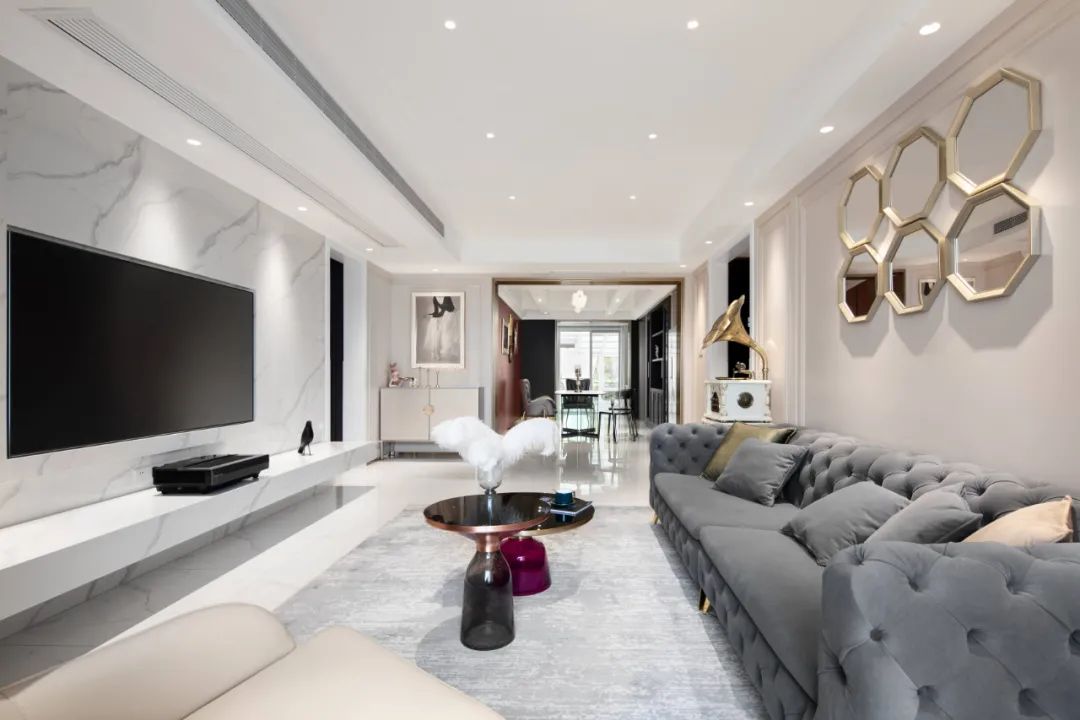 艺术人士住宅装修_现代轻奢家居设计_少儿舞蹈房装修效果图