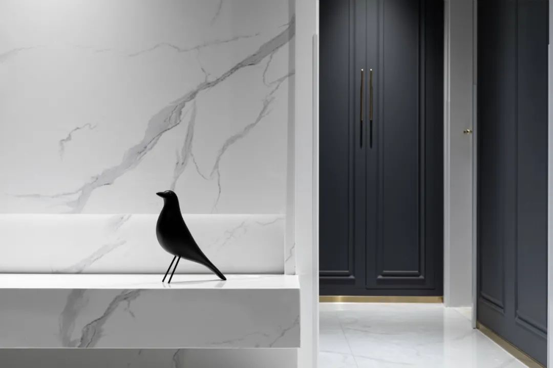 现代轻奢家居设计_少儿舞蹈房装修效果图_艺术人士住宅装修