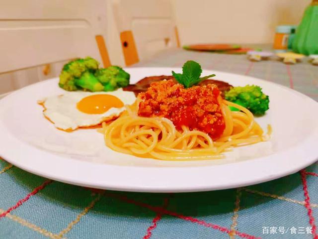 外面卖58一份的肉酱意大利面,在家也能做,味道不输外面,超好吃(图1) 没有意面酱怎么做意面_58元肉酱意大利面做法_肉酱意大利面在家做