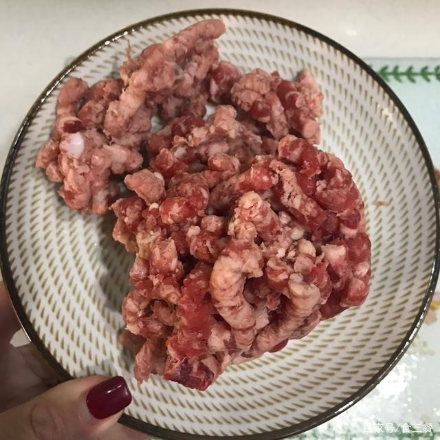 外面卖58一份的肉酱意大利面,在家也能做,味道不输外面,超好吃(图5) 肉酱意大利面在家做_没有意面酱怎么做意面_58元肉酱意大利面做法