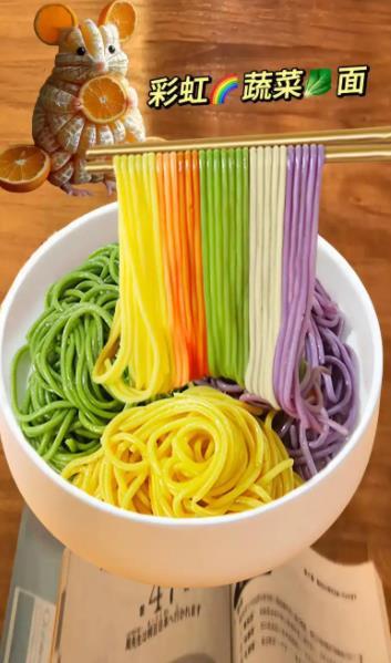 面条的味蕾盛宴:传统与创新的美味碰撞(图5) 老北京炸酱面制作教程_面条做法大全_没有意面酱怎么做意面