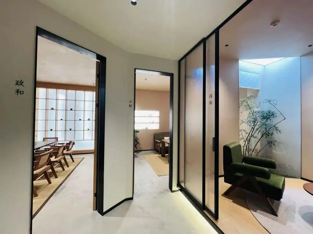 北外滩茶馆 野小白 传统文化现代茶文化_开间茶馆装修图片