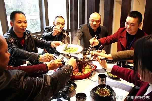 绿色阳台后院园林火锅_四川烹饪杂志社体验美味活动 梵景火锅 成都 最有范儿的火锅