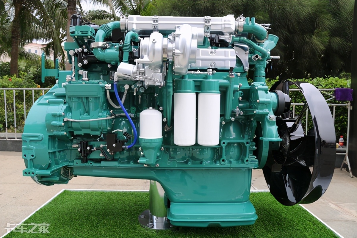 历时8年改款,全新内饰让人爱不释手,解放J6P载货车亮点多多(图7) 解放J6P绿通运输车型_解放J6P长途运输配置_解放j6发动机大修视频