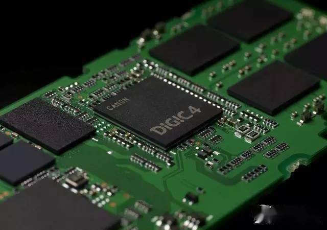 佳能的荣耀,述说佳能EOS的辉煌历史(图5) 佳能EOS单反相机历史_佳能经典胶片机_佳能EOS相机发展历程