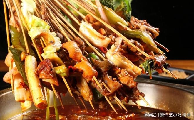 现在学什么小吃最挣钱:创业者的金钱指南(图3) 学什么小吃好卖_学什么小吃最挣钱_小吃创业低门槛高回报