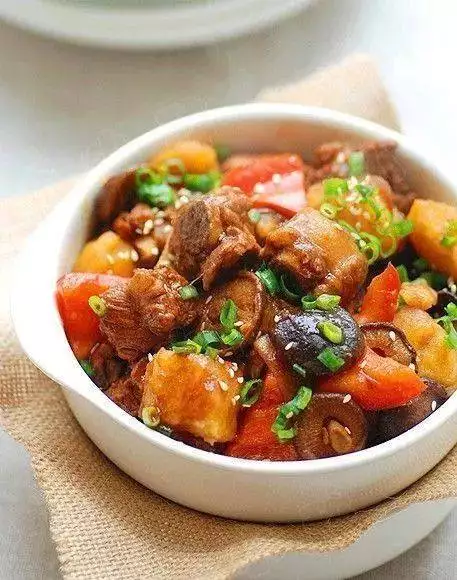 普通食材变美味!小碗菜的4种创意做法来袭(图1) 一锅出小碗菜做法_素菜1_小碗菜创意做法