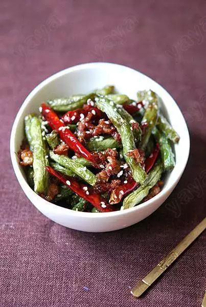 普通食材变美味!小碗菜的4种创意做法来袭(图3) 素菜1_小碗菜创意做法_一锅出小碗菜做法