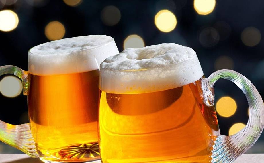 夏季饮酒有讲究!白酒VS啤酒,医生提醒牢记3喝3不喝原则(图4) 高温饮酒风险_夏季饮酒危害_吃烧烤喝白酒好不好