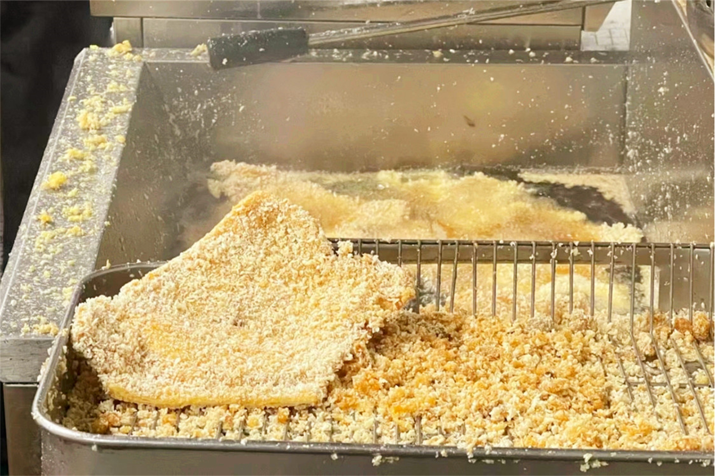 没创意却挺赚钱的8种小吃,从南到北都是“熟面孔”,摆摊不愁卖(图17) 臭豆腐烤冷面肉夹馍做法_摆摊小吃推荐_学什么小吃好卖