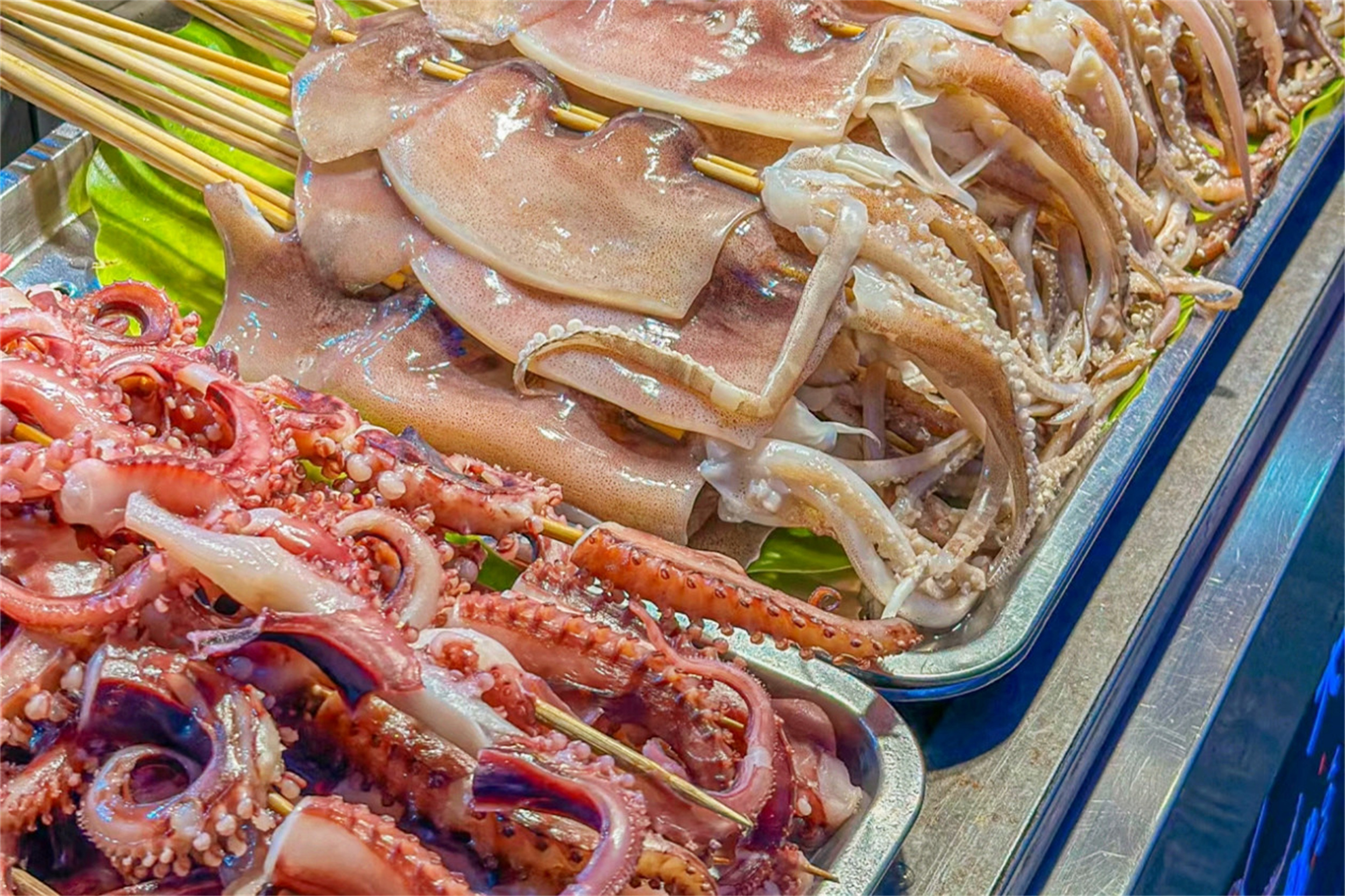 没创意却挺赚钱的8种小吃,从南到北都是“熟面孔”,摆摊不愁卖(图10) 臭豆腐烤冷面肉夹馍做法_学什么小吃好卖_摆摊小吃推荐