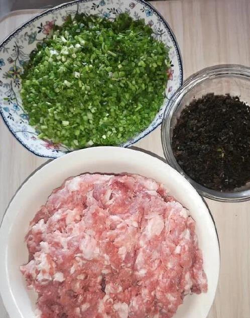 猪肉营养翻倍,孩子不生病,豆腐酿做法惊艳全家(图2) 豆腐酿做法_名菜家做猪肉_猪肉营养食谱