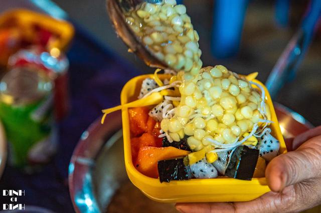 中越边境的美食街 不出国门就能尝到越南风味美食(图15) 广西卫视吃货日记 凭祥烤猪在哪_凭祥美食街 夜市 中越美食