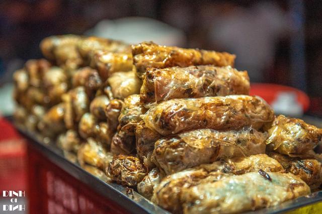 中越边境的美食街 不出国门就能尝到越南风味美食(图19) 凭祥美食街 夜市 中越美食_广西卫视吃货日记 凭祥烤猪在哪