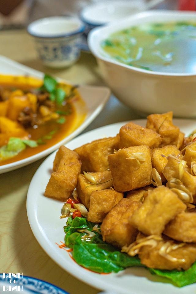 中越边境的美食街 不出国门就能尝到越南风味美食(图22) 广西卫视吃货日记 凭祥烤猪在哪_凭祥美食街 夜市 中越美食