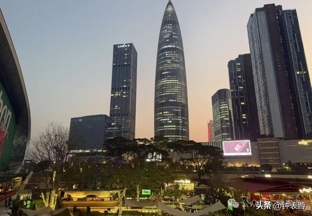 积家Reverso年,翻转再翻转,太好看了!(图2) 积家Reverso Tribute Monoface Small Seconds腕表_积家Reverso翻转系列腕表_积家世界时间价格