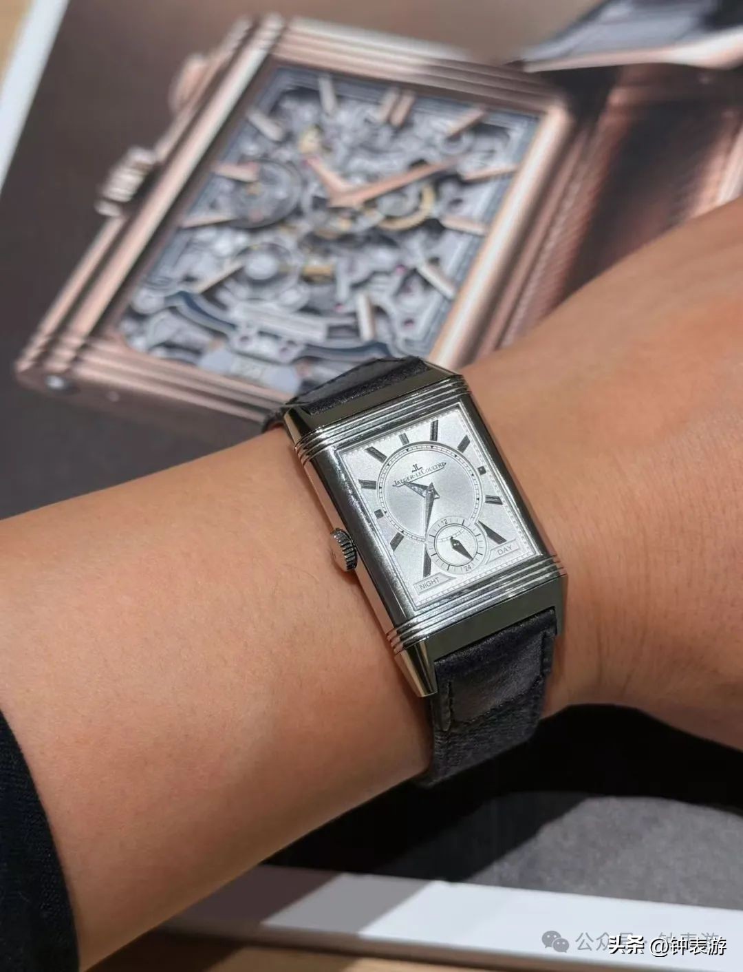 积家Reverso年,翻转再翻转,太好看了!(图11) 积家Reverso Tribute Monoface Small Seconds腕表_积家Reverso翻转系列腕表_积家世界时间价格