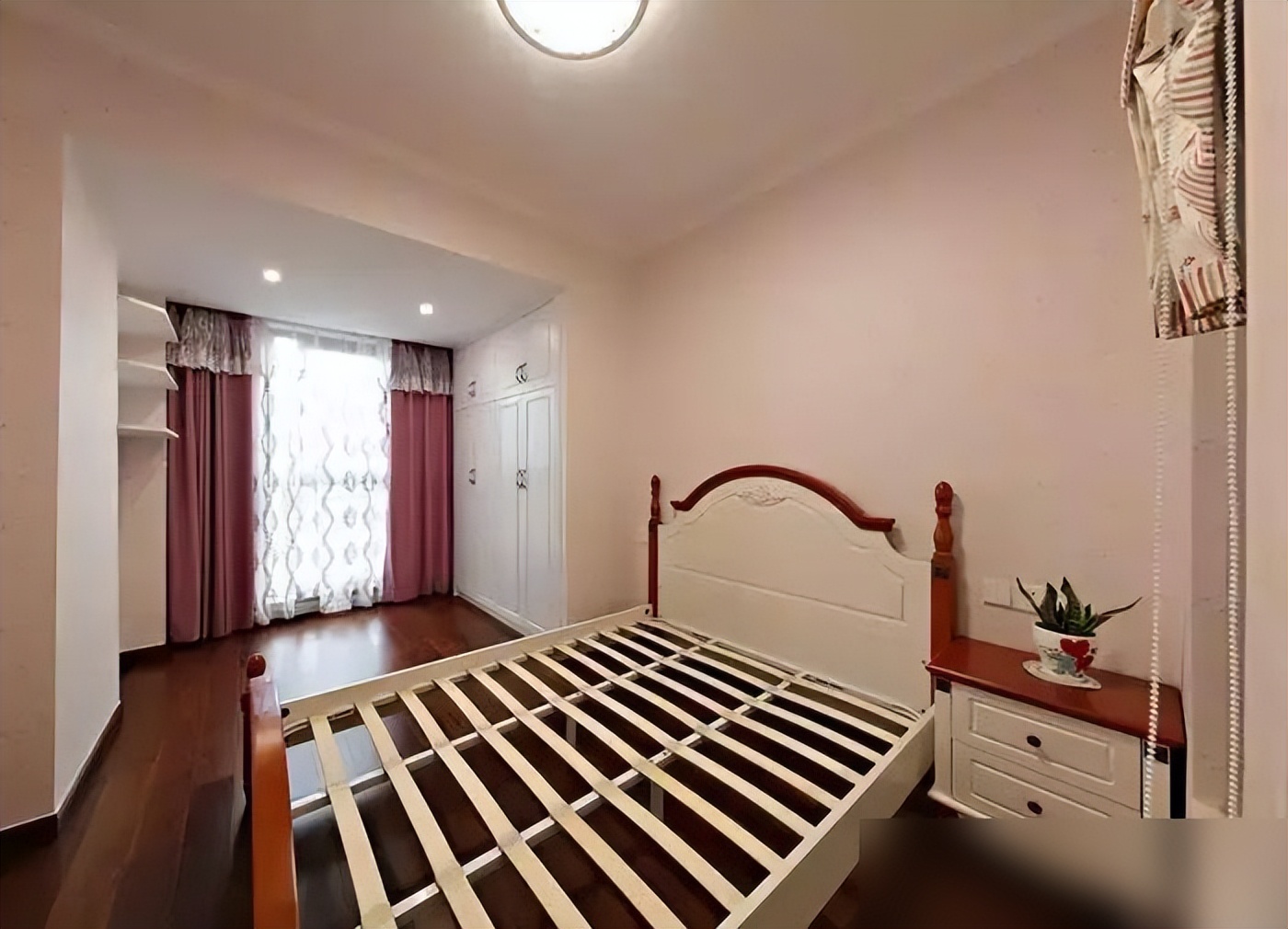 90㎡小三居室设计_美式家具 小户型_美式风格小三居室布局