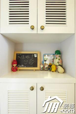 80后小夫妻 收纳控的美式清新小屋(图9) 收纳控小户型温馨家居设计_80后小夫妻美式混搭风格装修_美式家具 小户型