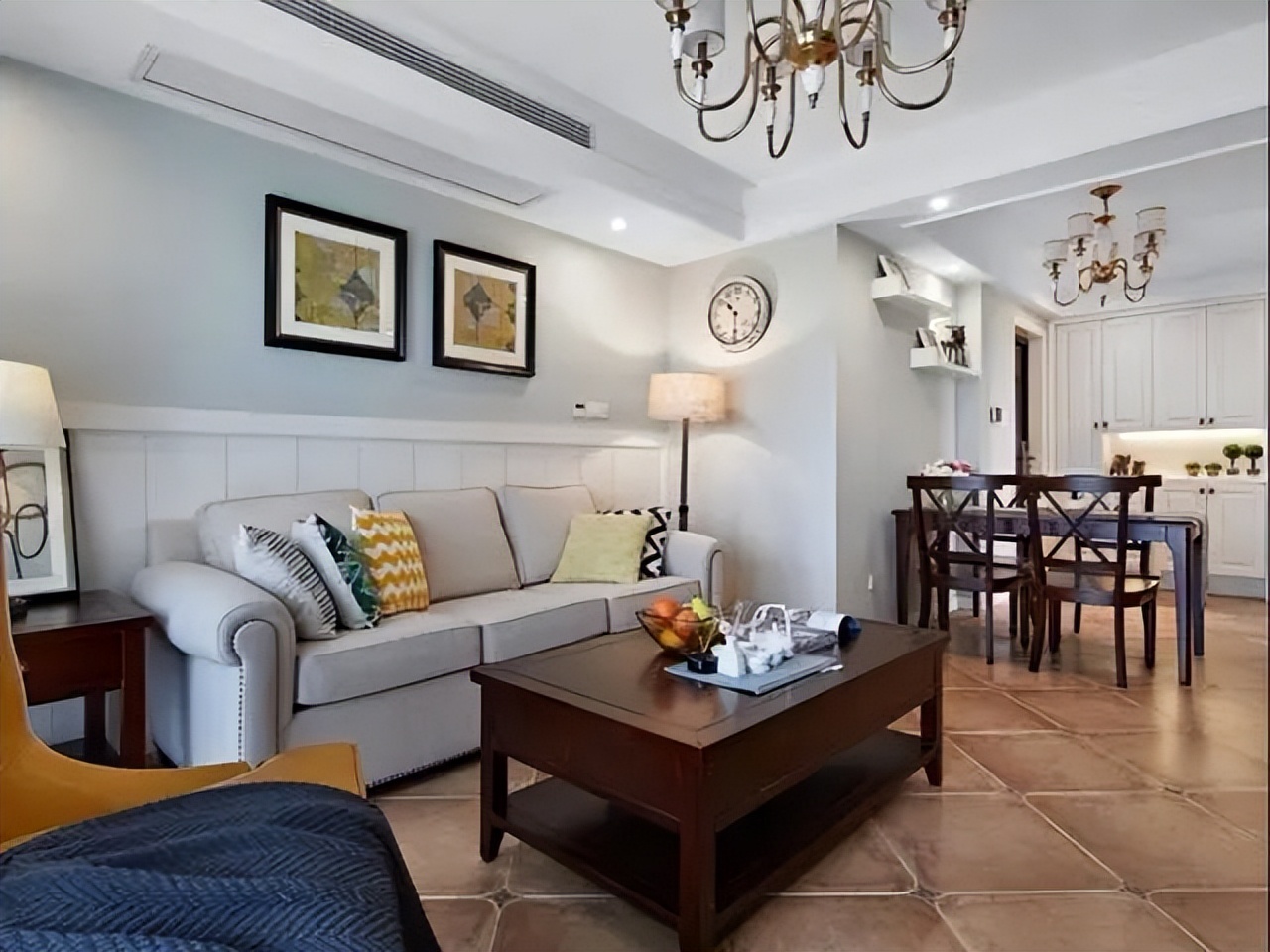 客厅电视背景墙设计_美式风格装修案例_美式家具 小户型