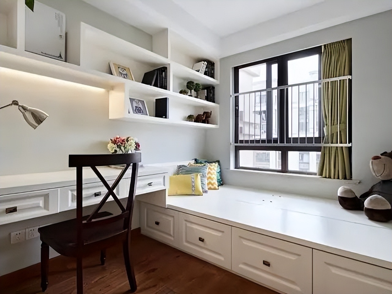 美式风格装修案例_客厅电视背景墙设计_美式家具 小户型