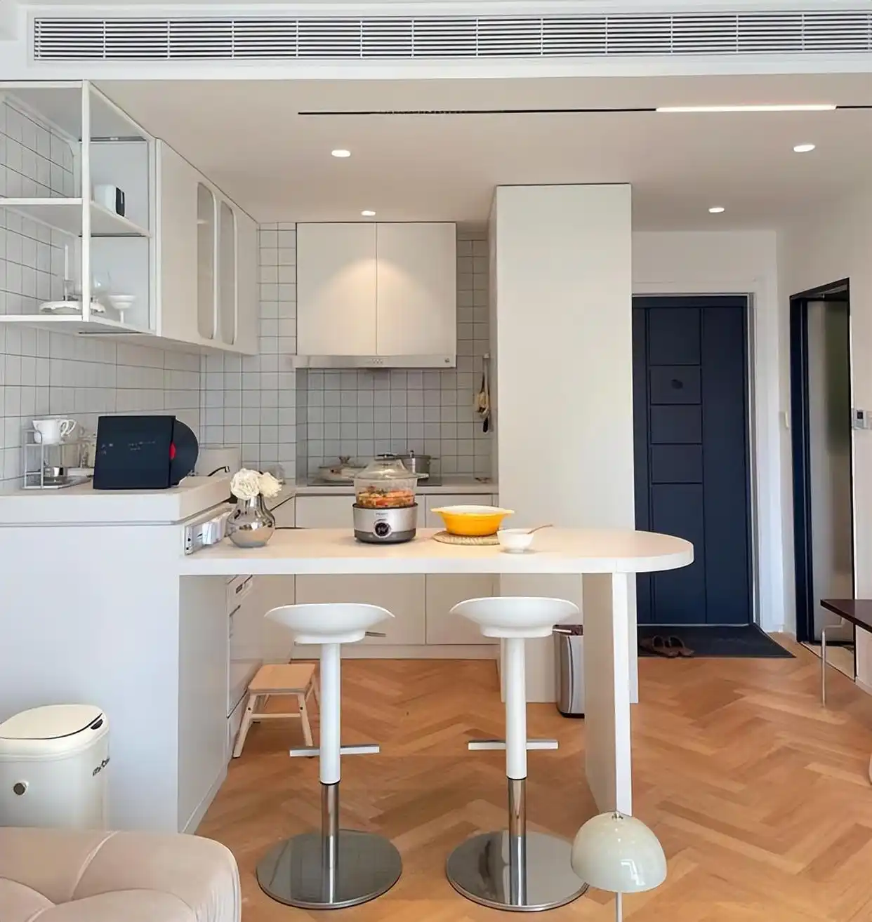 成都老破小改造_客厅设计案例_成都地暖装修