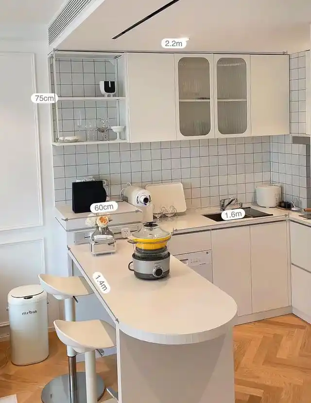 客厅设计案例_成都老破小改造_成都地暖装修