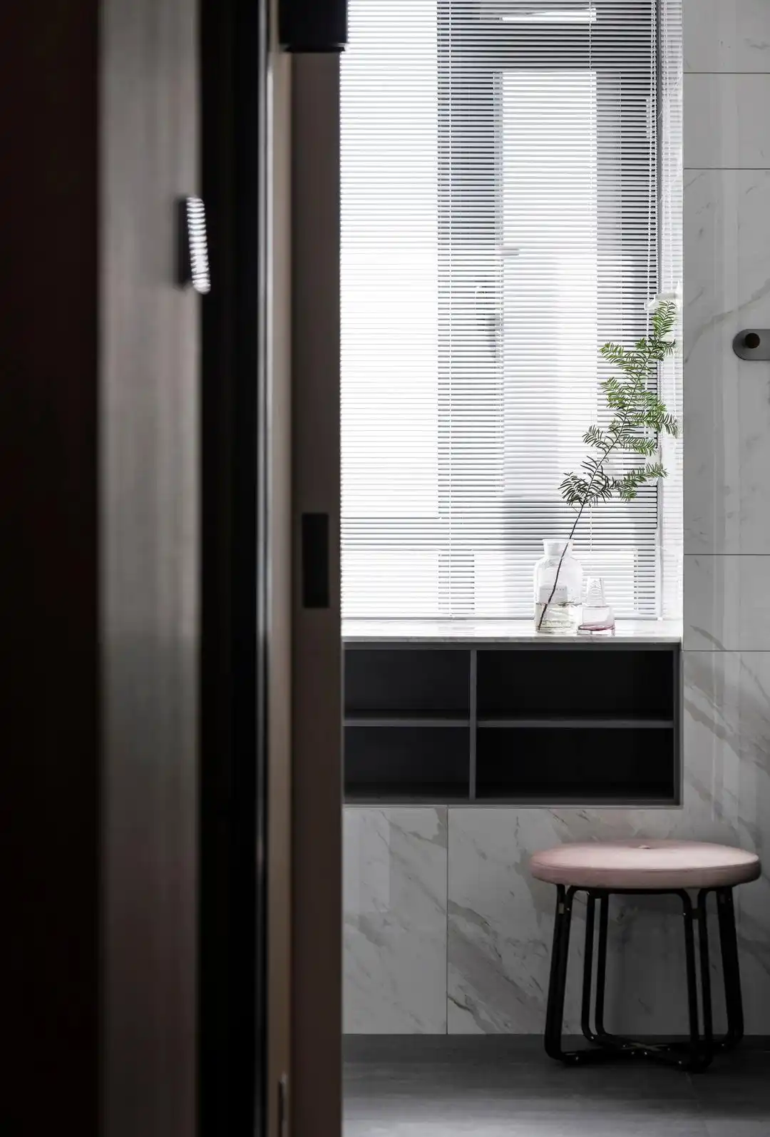 客餐厅互动空间布局_大横厅户型设计_成都地暖装修