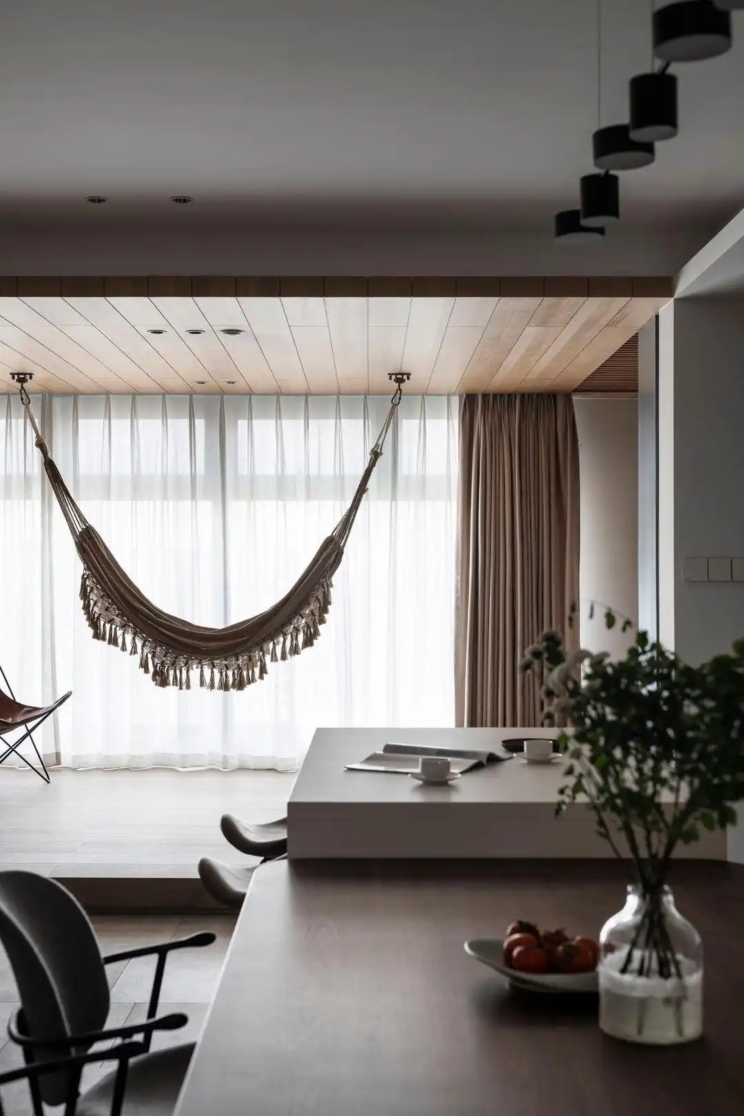 成都地暖装修_客餐厅互动空间布局_大横厅户型设计