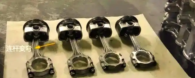 暴雨中车辆泡水应对与维修详细指南(图3) 泡水车专业维修与处理_水淹车怎么修理_暴雨后车辆泡水应对措施