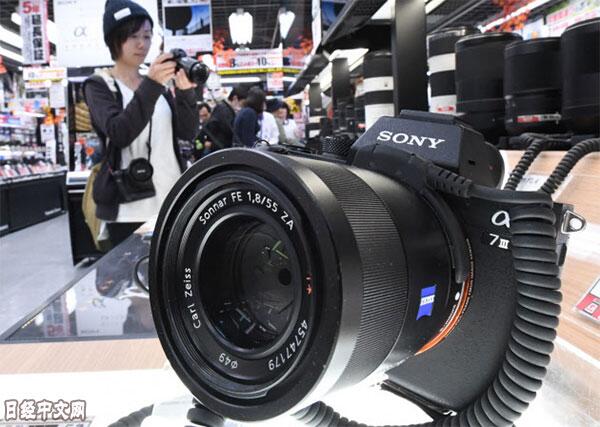 高端数码相机 微单相机 反超单反相机_数码相机和微单的区别