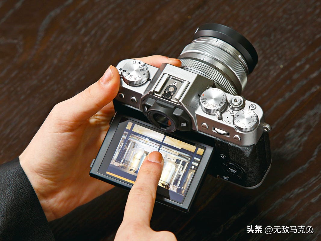 2021备受推崇的无反相机,却存在这些缺点,购买前请务必了解(图3) 传感器灰尘影响_数码相机和微单的区别_无反相机缺点