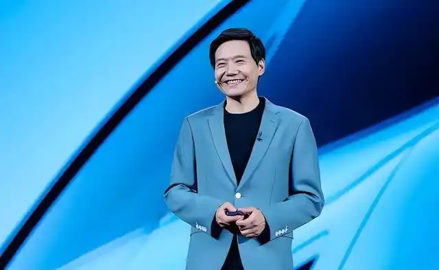 原来她就是雷军的妻子,怪不得做什么都能来财,娶一个贤妻旺三代(图12) 雷军张彤夫妻关系_雷军与张彤的爱情故事_张彤是怎么认识雷军的