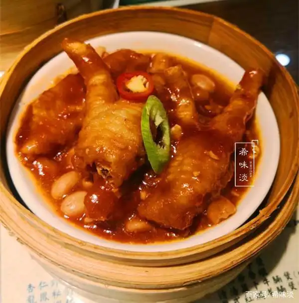 一家三口半夜吃宵夜,摆满一桌菜,吃到肚子滚圆,结账200不到!(图1) 招牌菜推荐_晚上夜宵的图片大全_粤菜夜宵