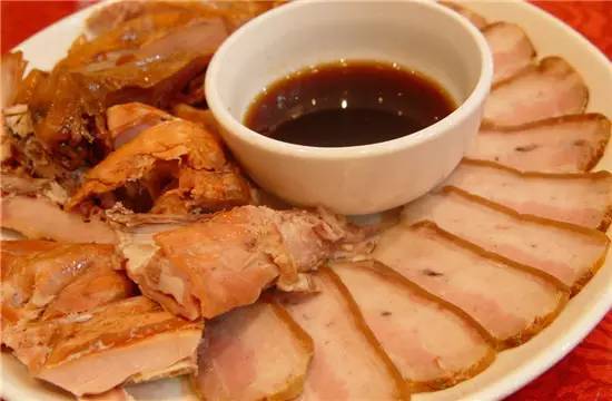张家口各地特色美食,你知道多少呢?快来看看吧(图2) 张家口特色美食_张家口美食推荐_柴沟堡熏肉做法