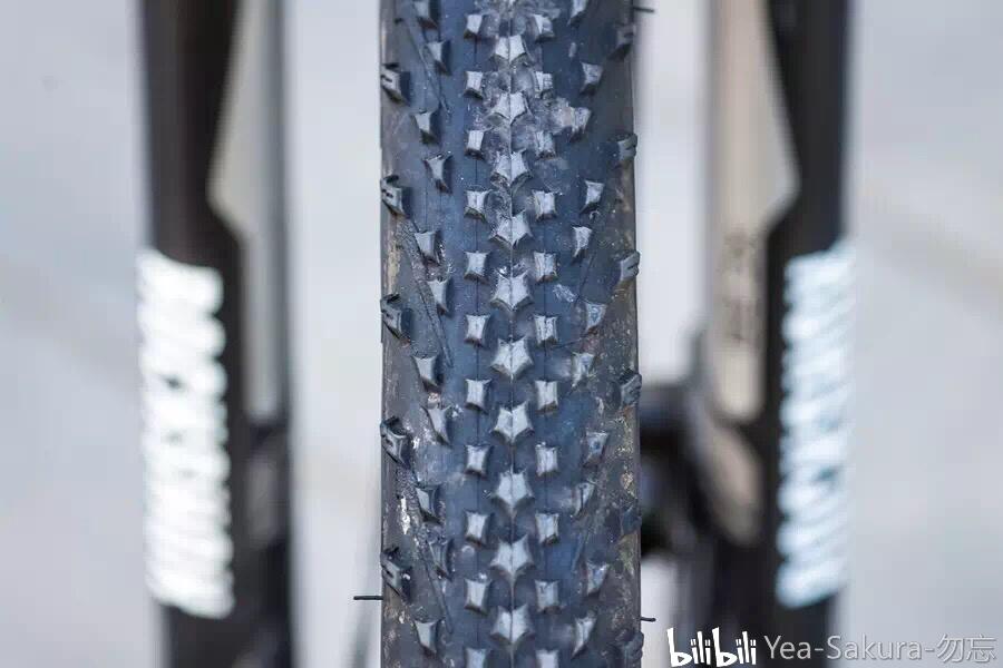 关于自行车外胎,看完这篇就都全懂了 - 哔哩哔哩(图3) 山地外胎选购_自行车内胎外胎_自行车外胎分类