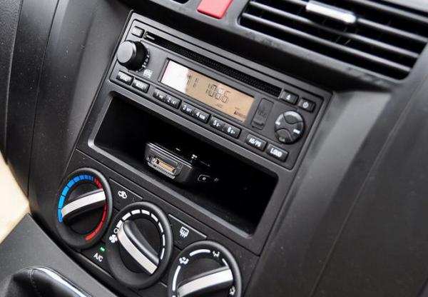 东风景逸XL空调压缩机检查与更换的步骤(图2) 东风汽车景逸XL更换