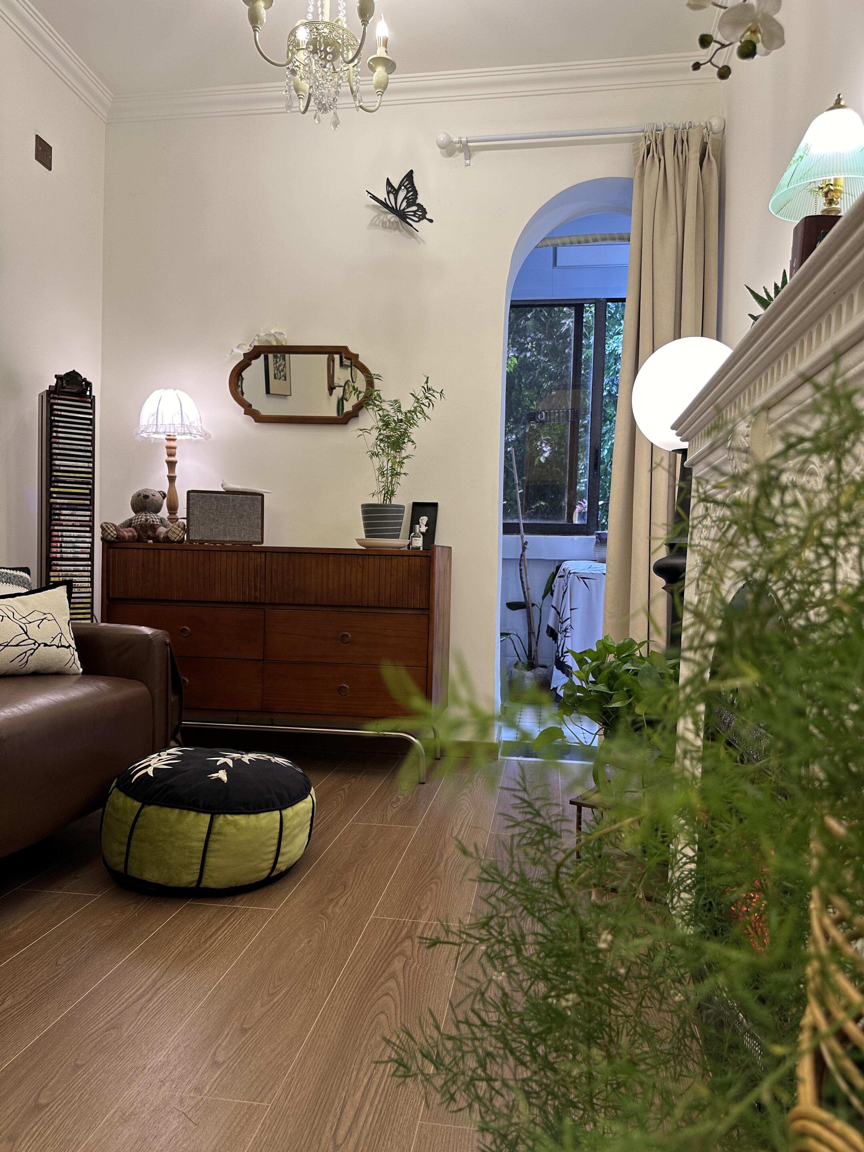 复古小窝装修案例_成都软装批发_成都50平米老房改造