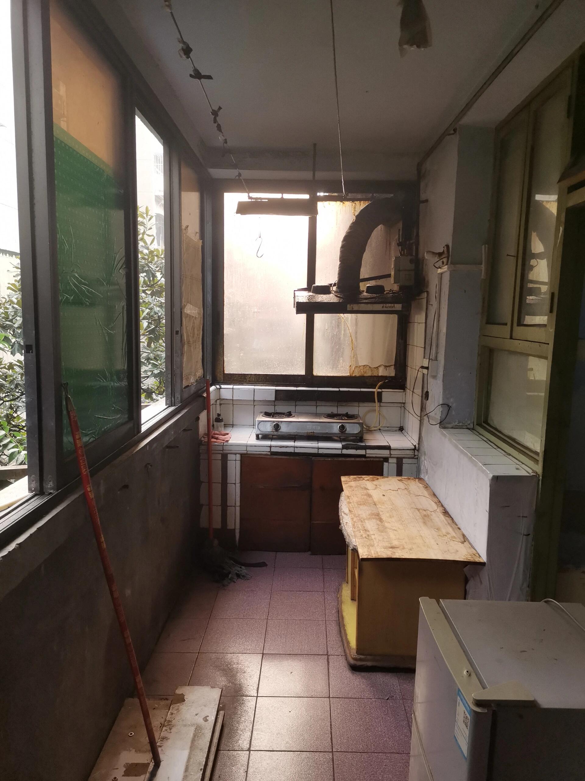 成都50平米老房改造_成都软装批发_复古小窝装修案例