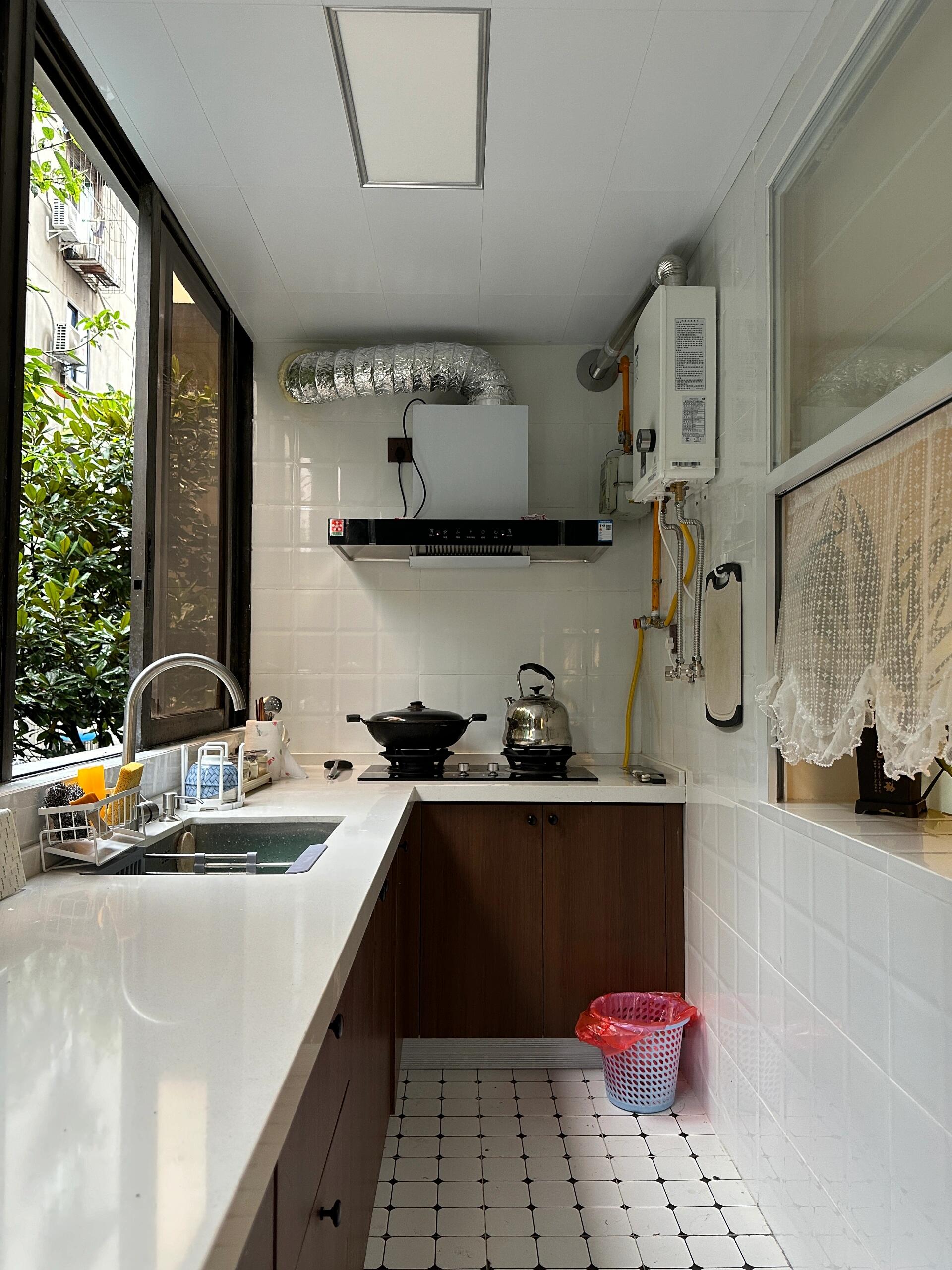 成都软装批发_成都50平米老房改造_复古小窝装修案例